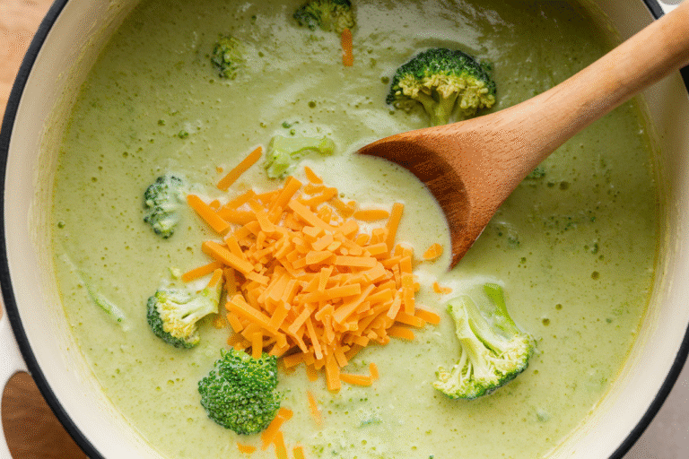 Broccoli Cheddar Soup That Becomes an Instant Favorite: Creamy, Cozy, and Way Better Than Panera