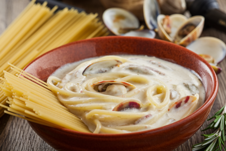Unlock Restaurant Flavor at Home with This Mind-Blowing Spaghetti with Canned Clam Sauce